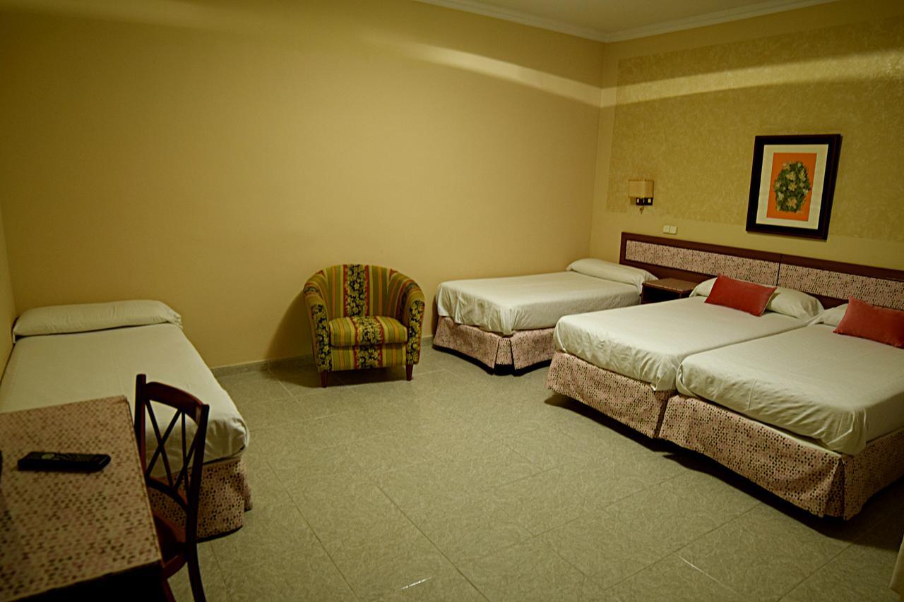 Hotel Mercedes Аранхуэс Экстерьер фото